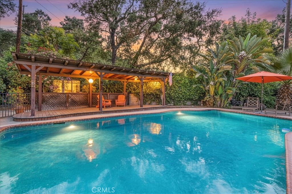 336 Oak Tree