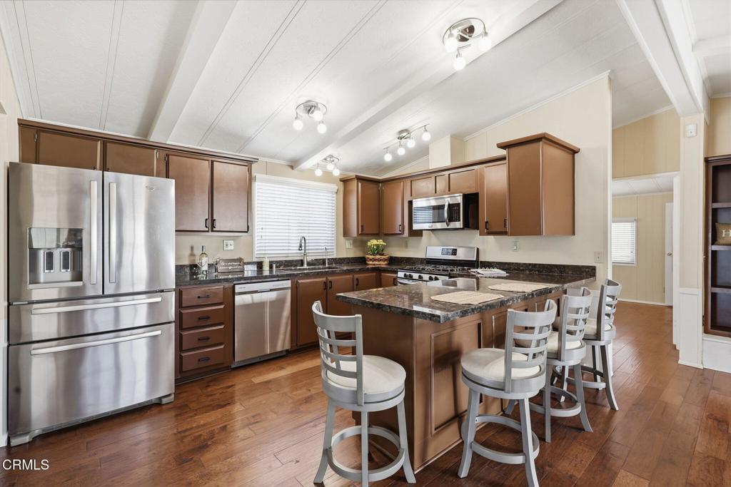 1220 Johnson Drive 107