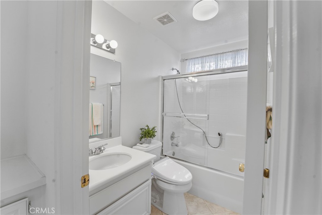 Crest at Hasley Hills (CRHH) - Residential