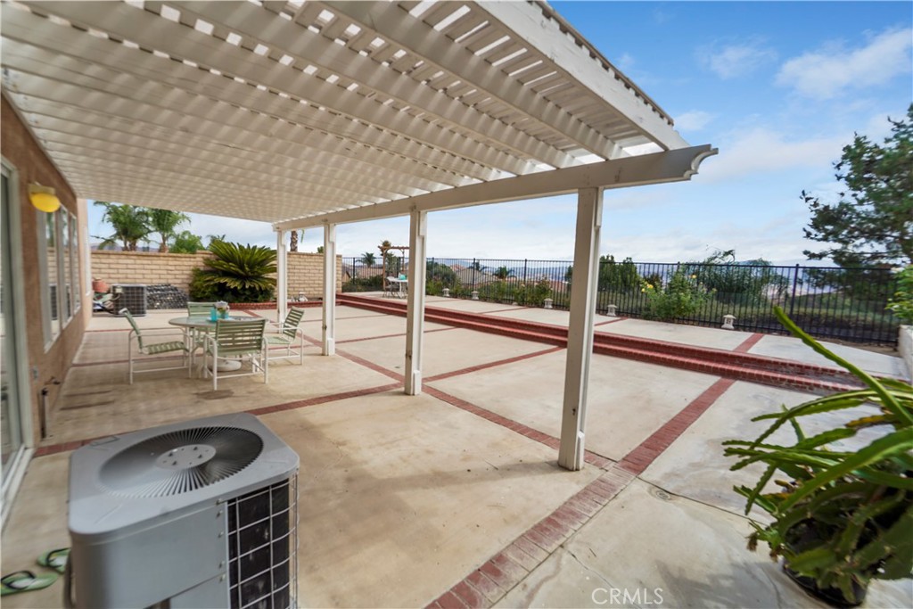 Crest at Hasley Hills (CRHH) - Residential