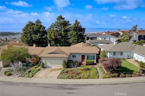Tiny photo for 171 Surf Street, Pismo Beach, CA 93449 (MLS # PI26036613)