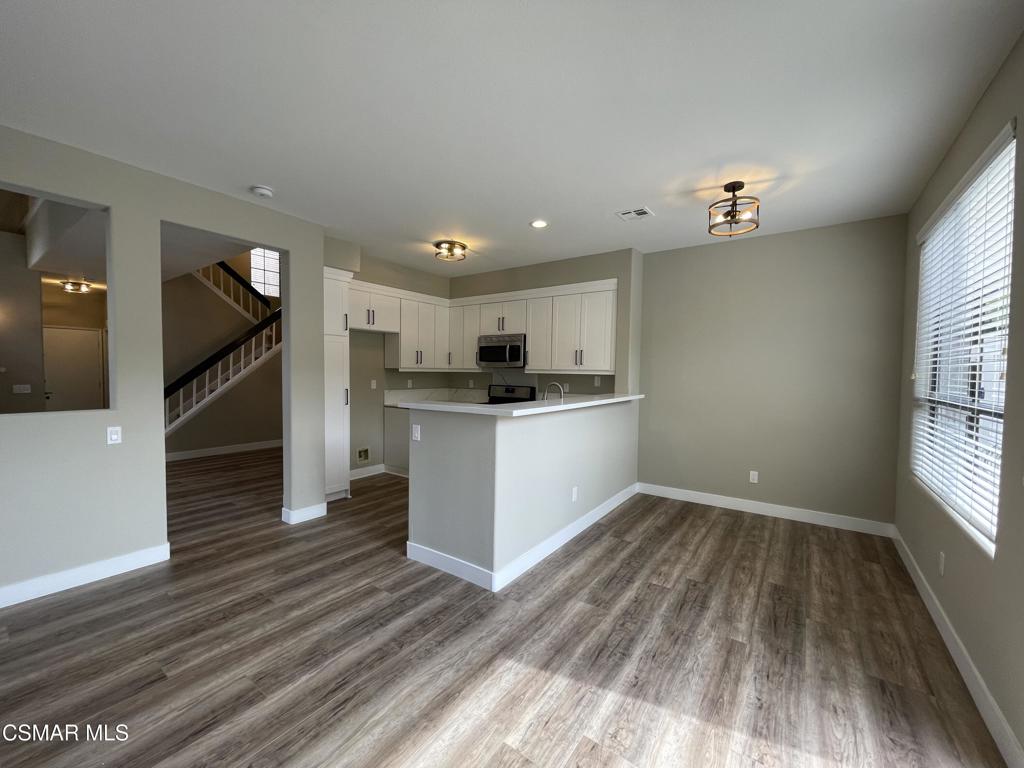 Capri West Oaks Park-832 - 832 - Residential Lease