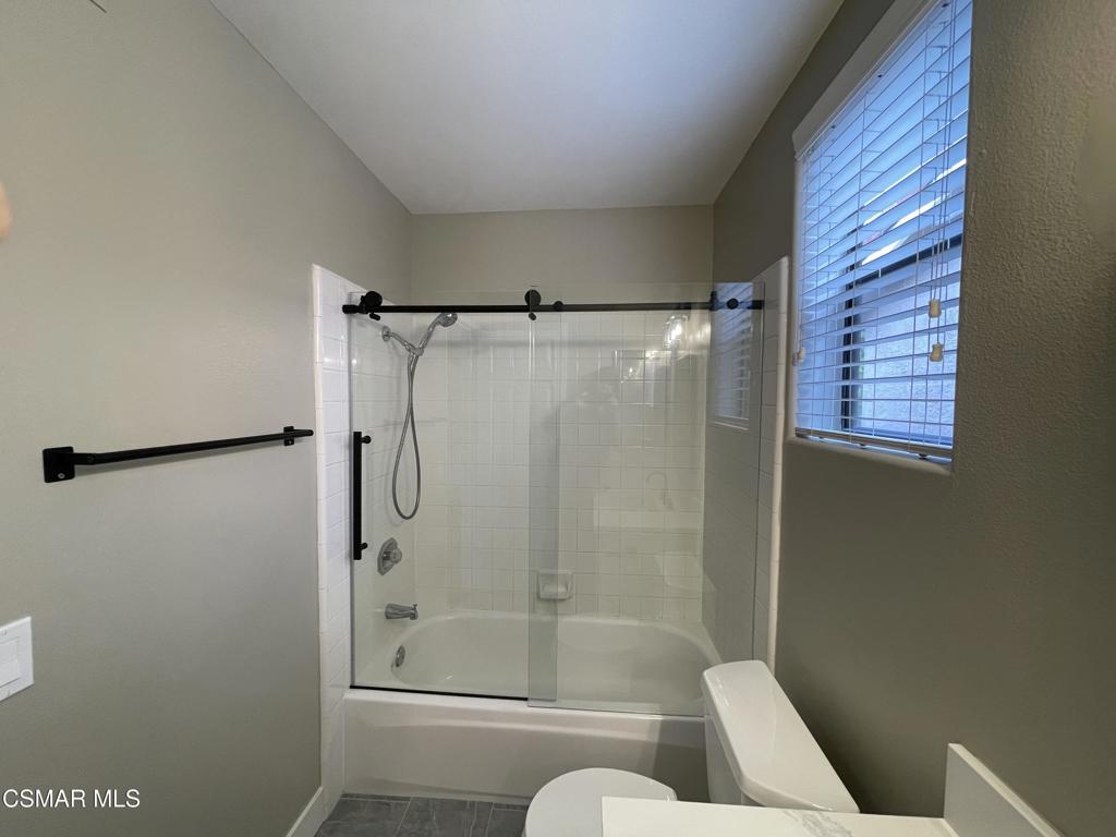 Capri West Oaks Park-832 - 832 - Residential Lease