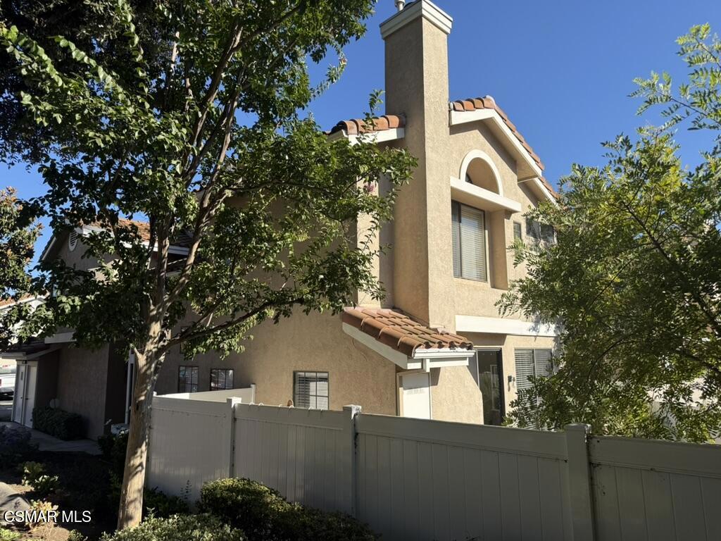 Capri West Oaks Park-832 - 832 - Residential Lease
