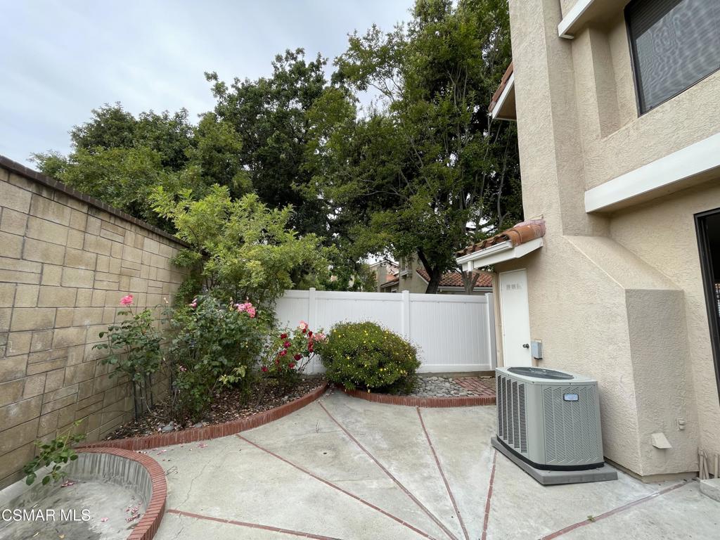 Capri West Oaks Park-832 - 832 - Residential Lease
