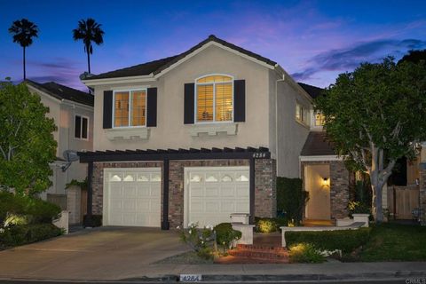 Photo of 4284 Corte Favor, San Diego, CA 92130 (MLS # NDP2604711)