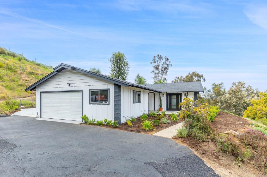 3346 Laurashawn Lane