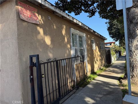 45 E 69th Way Long Beach CA 90805