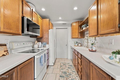 Tiny photo for 16165 Village 16, Camarillo, CA 93012 (MLS # V1-38287)