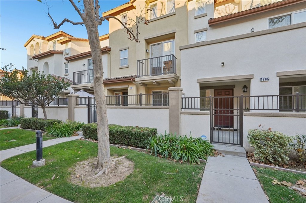 17871 Shady View #1204