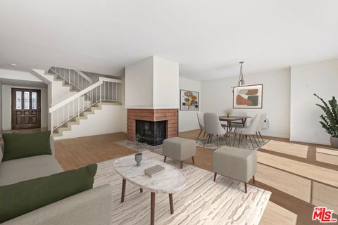 Photo of 106 Cresta Verde Drive, Palos Verdes Peninsula, CA 90274 (MLS # 26839289)