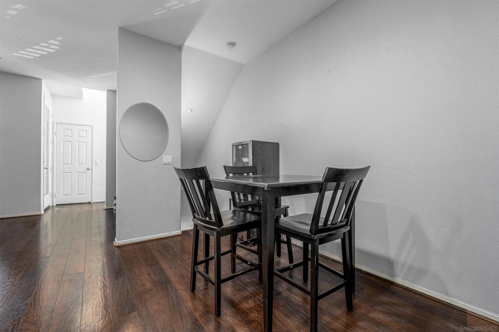 1648 Sweet Gum Place