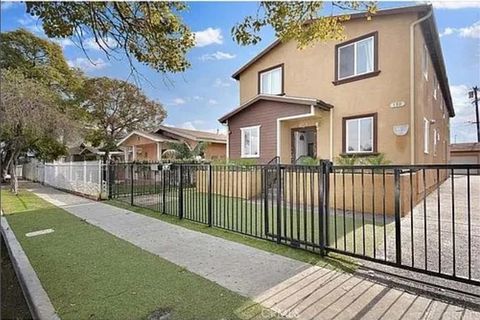 Photo of 130 E 67th St, Los Angeles, CA 90003 (MLS # OC26075587)