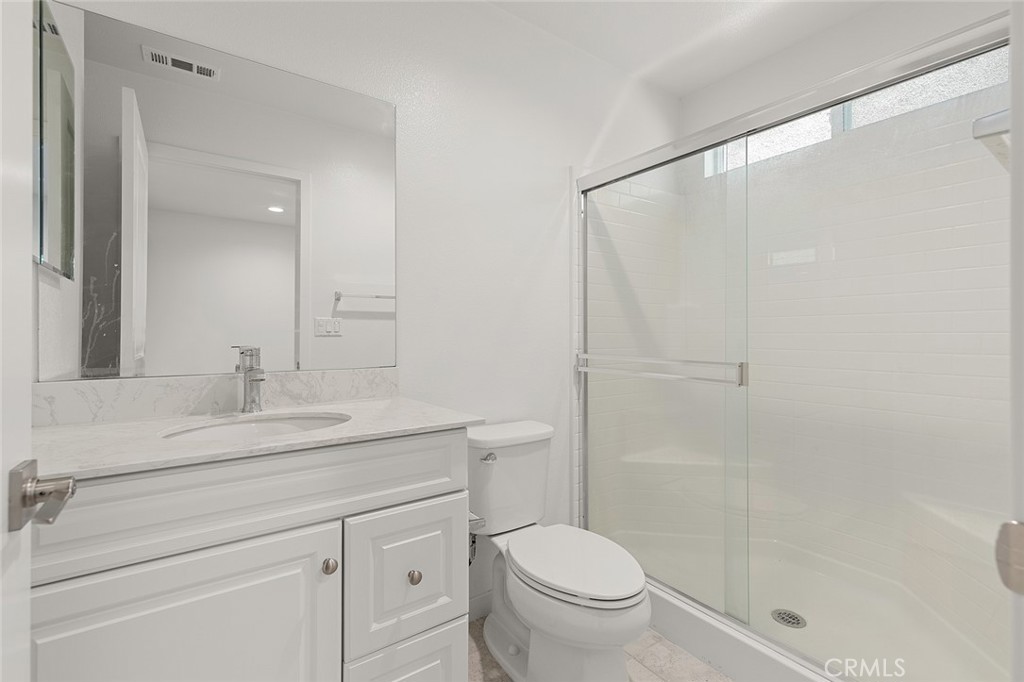 10900 Shoals Place