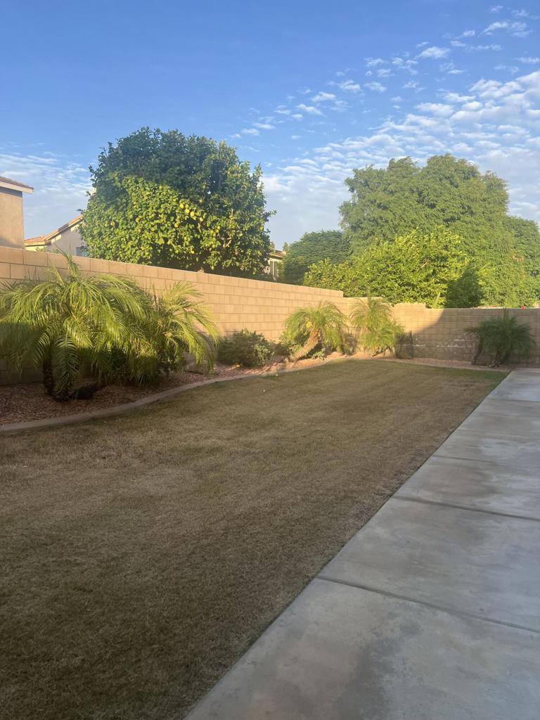 La Morada - Residential Lease