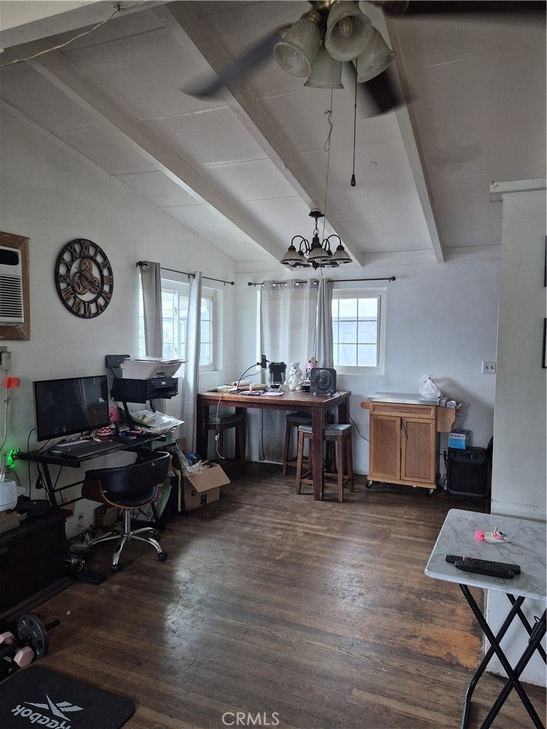 419 E Lee