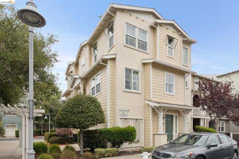 Photo of 3207 Jetty Dr, Richmond, CA 94804 (MLS # 41146066)