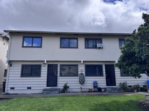 Photo of 950 Clyde Avenue #2, Santa Clara, CA 95054 (MLS # ML82049386)