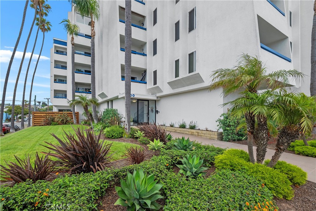 200 S. Catalina Ave 307