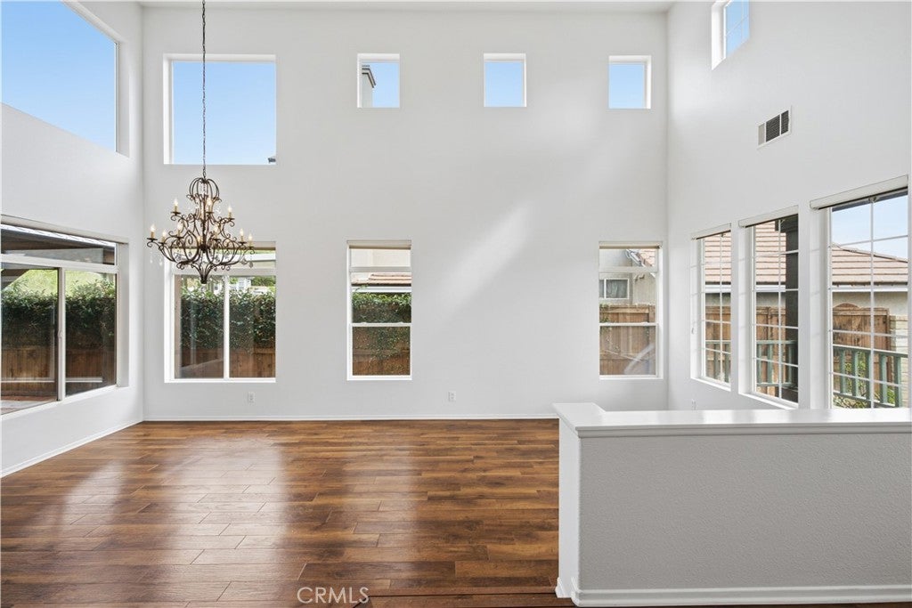 17313 Mount Stephen