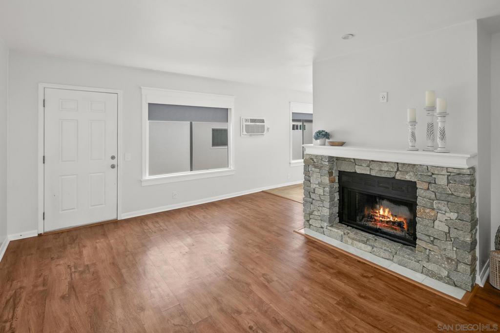 4151 33rd St. 7