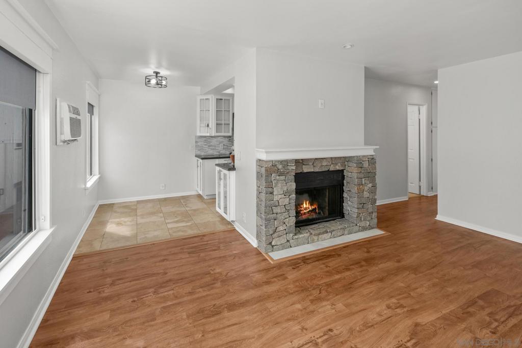 4151 33rd St. 7