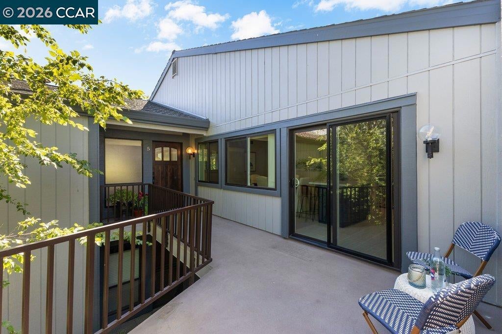 3674 Rossmoor Pkwy 5