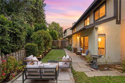 Photo of 10831 Roycroft ST #27, Sun Valley, CA 91352 (MLS # SR26165816)
