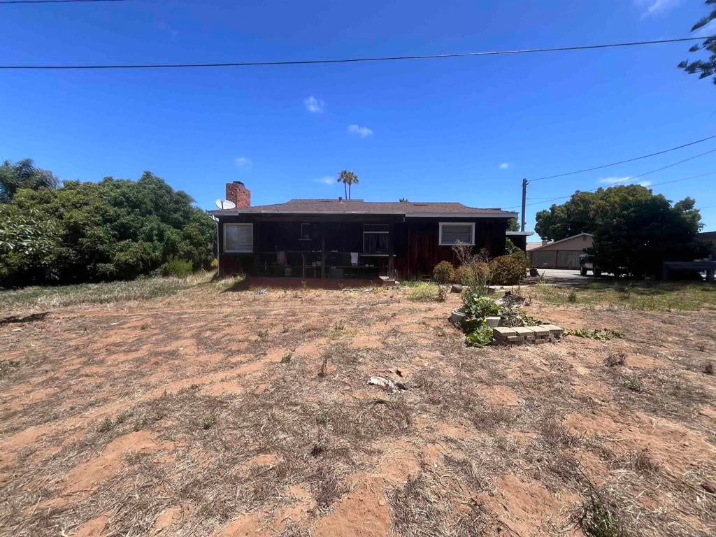 1501 Laurel Road