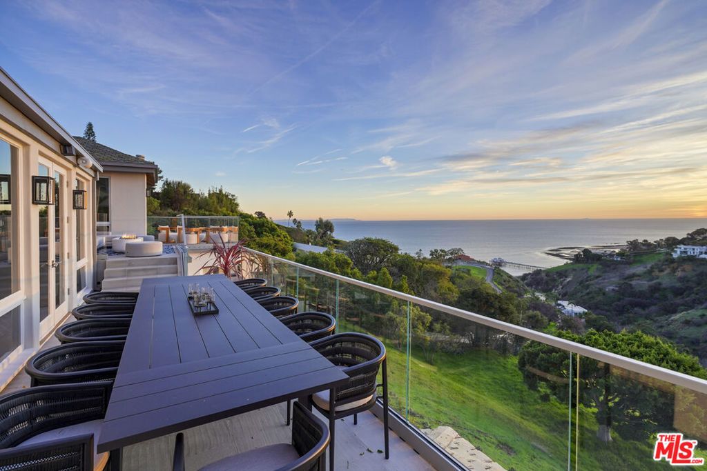 Photo of 3140 Sweetwater Mesa Road, Malibu, CA 90265 (MLS # 25630413)