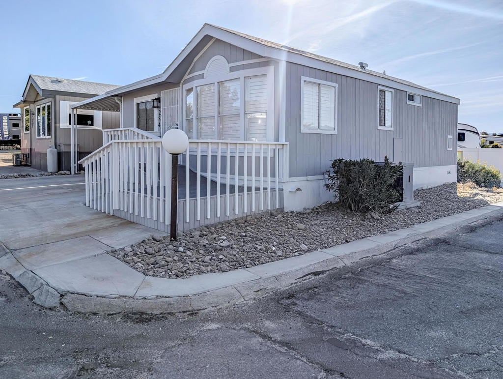 70200 Dillon Road 284