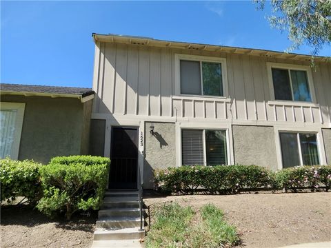 1623 Heather La Verne CA 91750