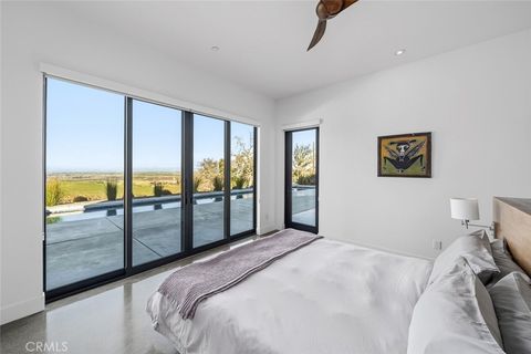 Tiny photo for 705 Sequoia Lane, Templeton, CA 93465 (MLS # SC26068940)