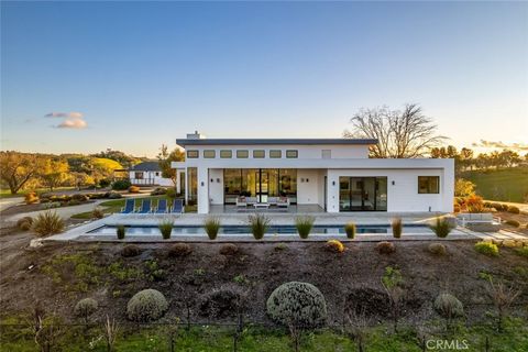 Tiny photo for 705 Sequoia Lane, Templeton, CA 93465 (MLS # SC26068940)