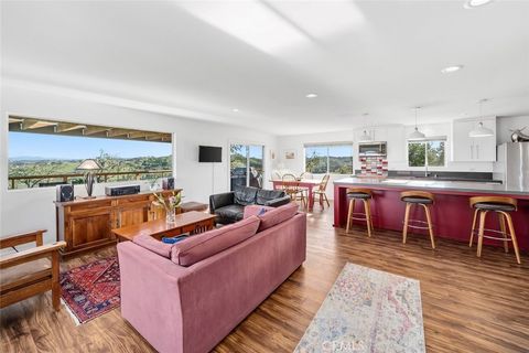 Tiny photo for 705 Sequoia Lane, Templeton, CA 93465 (MLS # SC26068940)