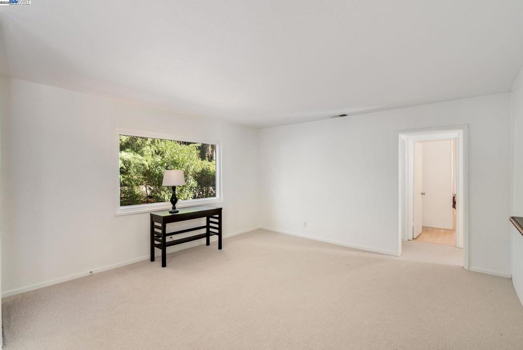 DANVILLE - Residential