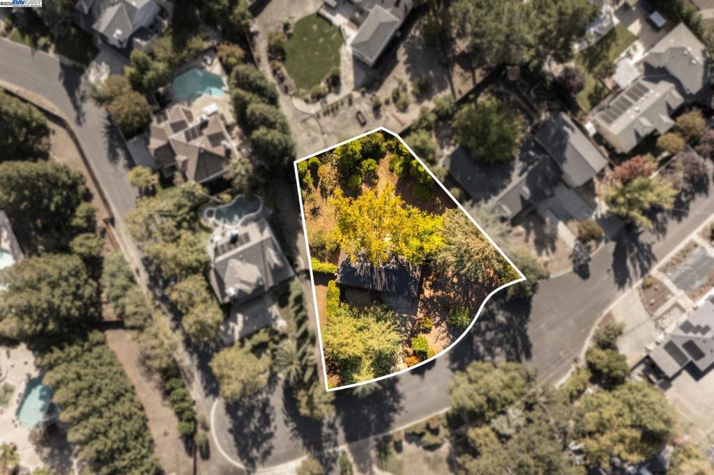 DANVILLE - Residential