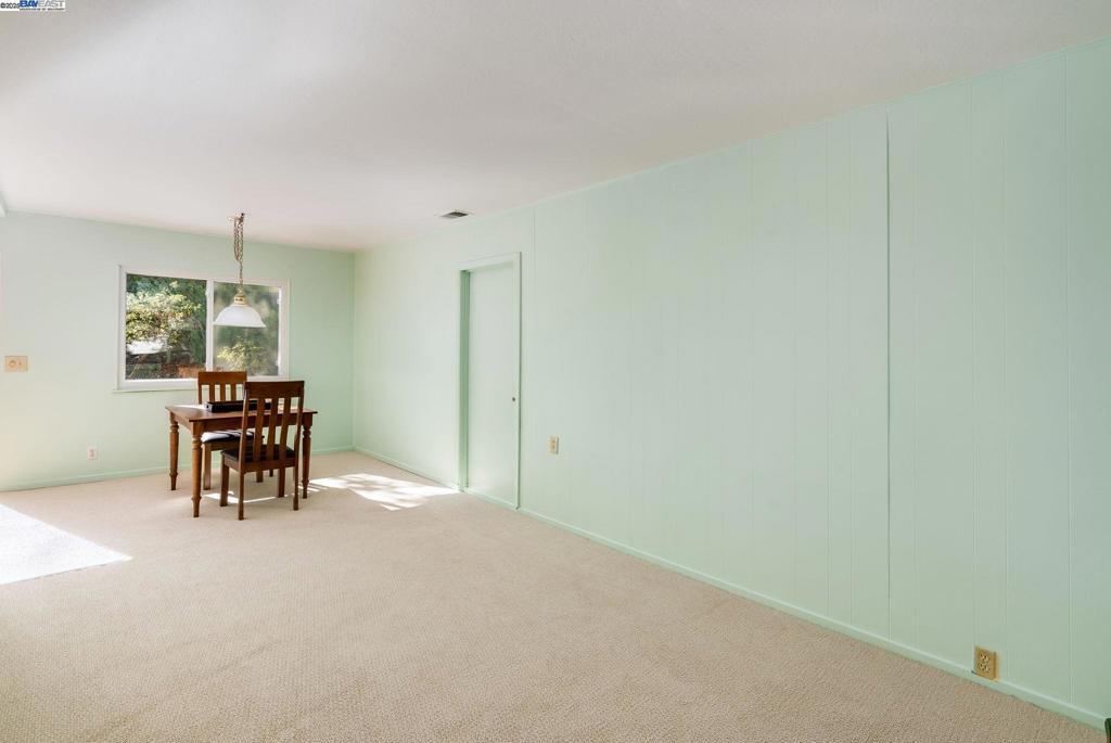 DANVILLE - Residential