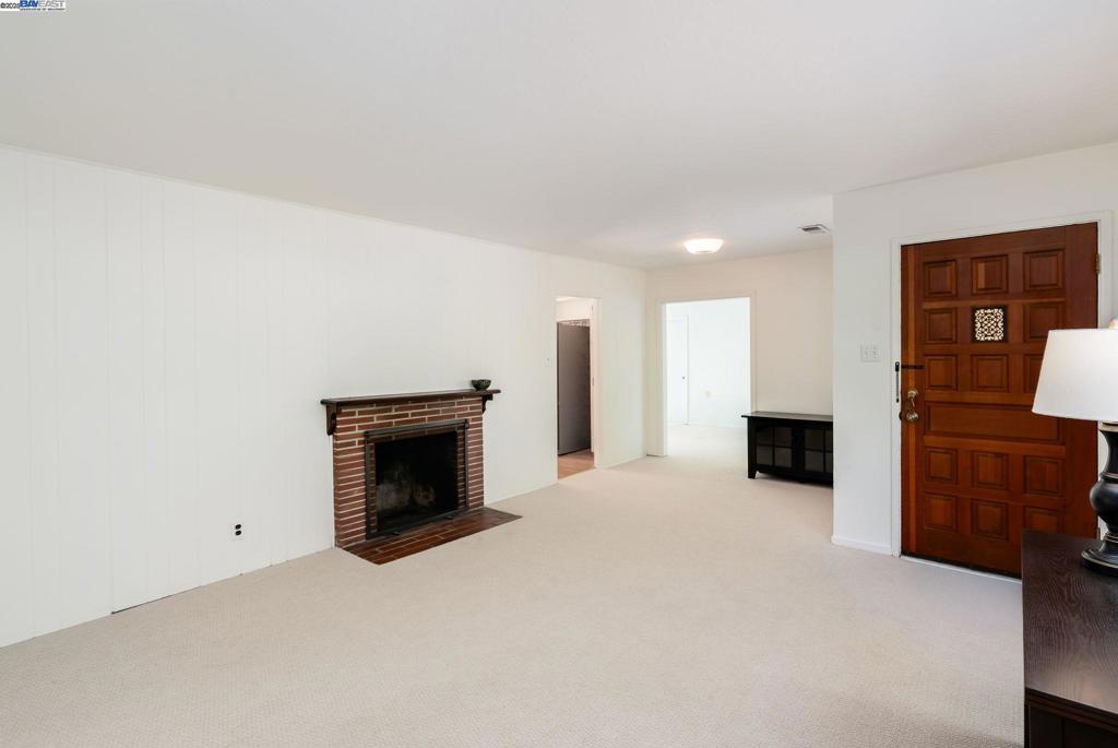 DANVILLE - Residential