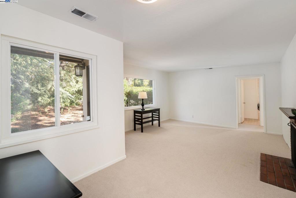 DANVILLE - Residential