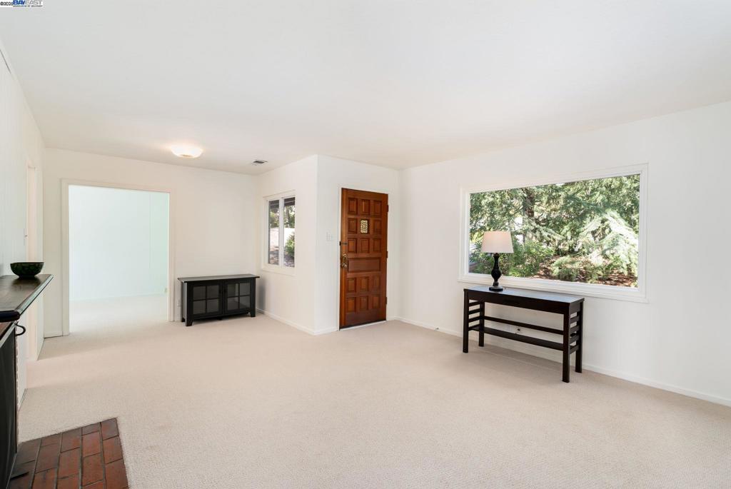 DANVILLE - Residential