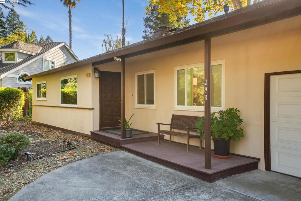 DANVILLE - Residential