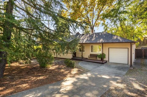 Photo of 298 Valle Vista Dr Dr, Danville, CA 94526 (MLS # 41115906) Photo of 298 Valle Vista Dr Dr, Danville, CA 94526 (MLS # 41115906)