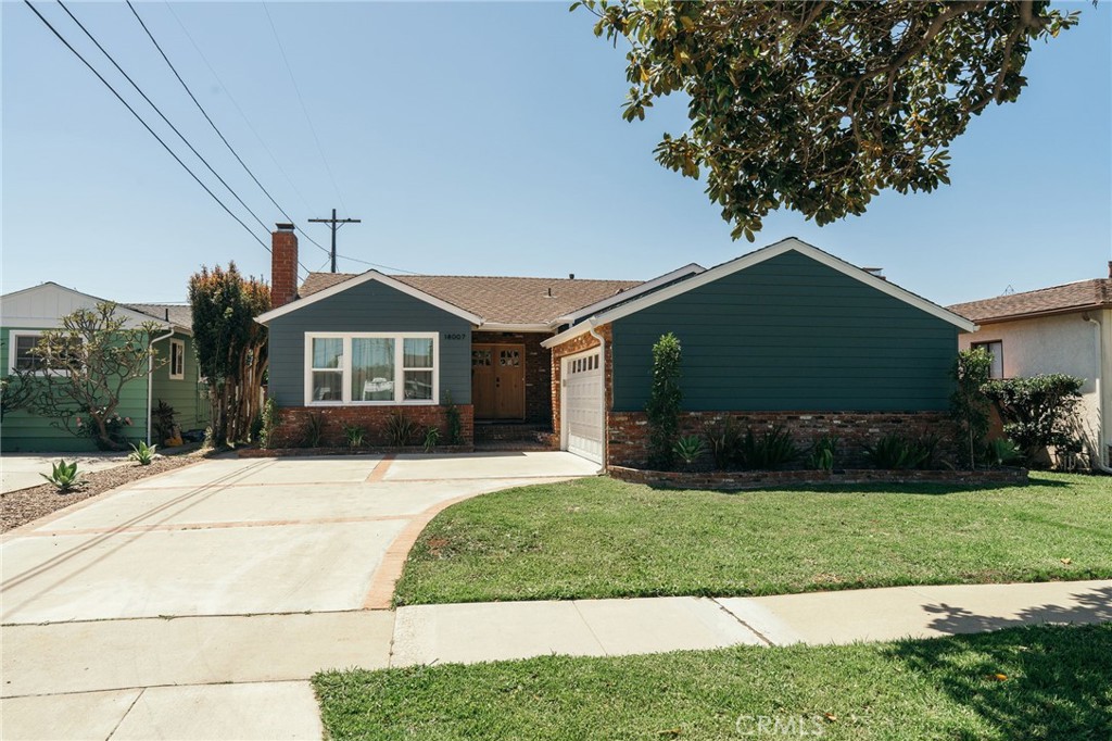 18007 Falda Avenue