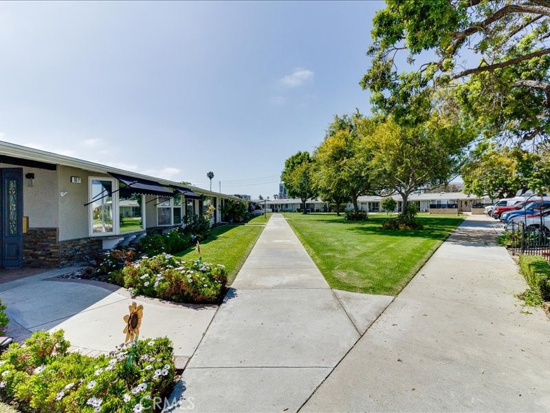 13962 El Dorado Dr  M2  60F