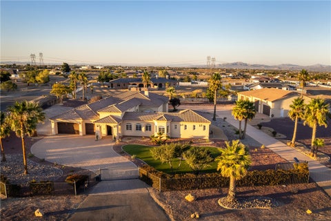 Photo of 12128 Whitehaven ST, Oak Hills, CA 92344 (MLS # HD26213429)