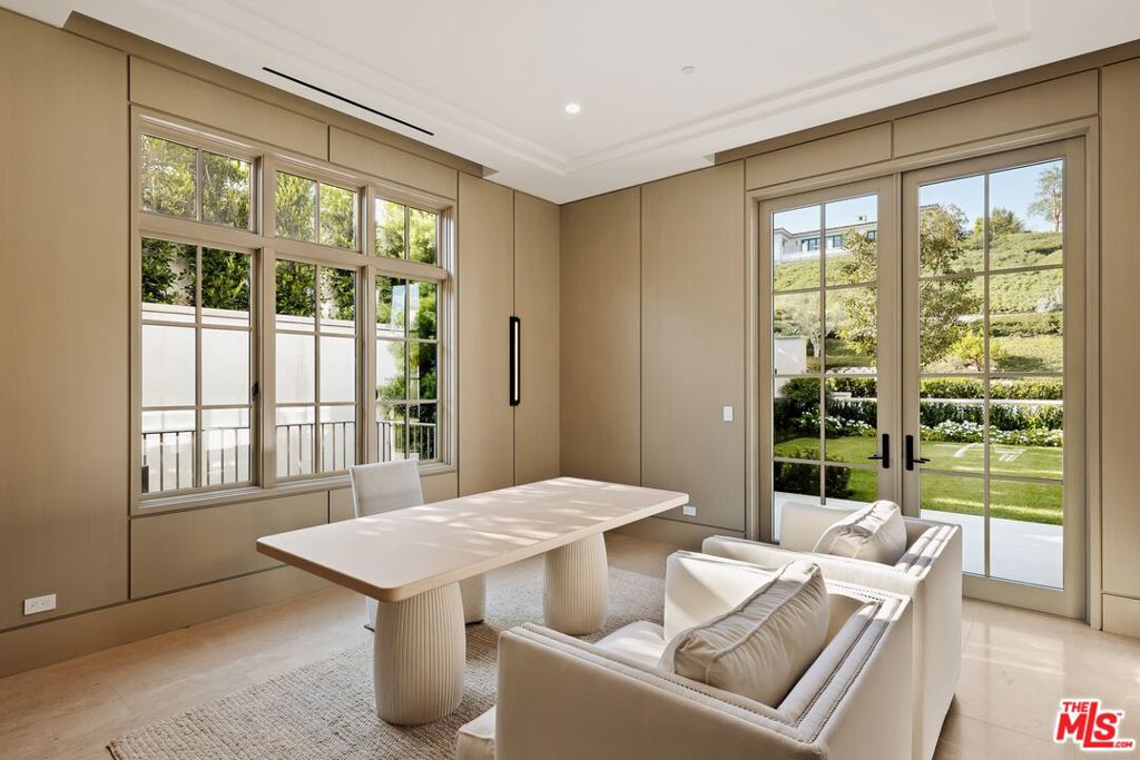 18 Swimmers Point, Newport Coast CA 92657 - Photo 21