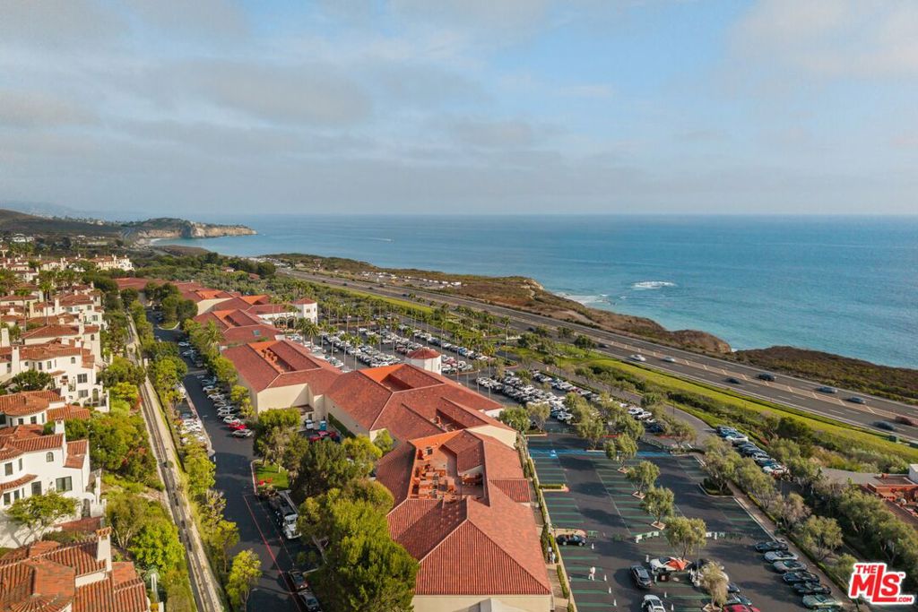 18 Swimmers Point, Newport Coast CA 92657 - Photo 30