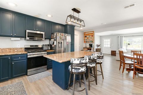 Photo of 12738 Lakeshore Drive Dr, Lakeside, CA 92040 (MLS # 260007451SD)