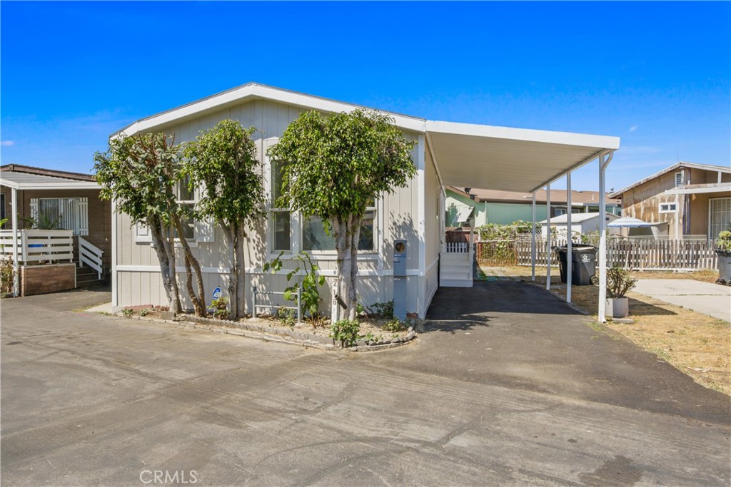 Welcome to your new home! This beautifully remodeled gem is nestled in the gated family-friendly Continental Mobile Home Park, offering the perfect blend of modern comfort and community living.
Step inside this newer built home and discover an open and inviting floor plan. The spacious kitchen is a chef's delight, boasting brand-new, stainless steel appliances, sleek quartz countertops, and ample cabinet space. The living area is bright and airy, providing a warm and welcoming space for relaxation or entertaining.
This home features three generously sized bedrooms and two updated bathrooms, each with contemporary fixtures and finishes. Throughout the home, you'll find elegant new flooring and fresh paint, creating a clean and stylish feel.
As part of a well-maintained family park, you'll have access to fantastic amenities and a peaceful neighborhood atmosphere.
This home is move-in ready and waiting for you to create new memories. Homes rarely come up for sale in this park, so it's a rare opportunity to own a meticulously upgraded home in this sought-after location. Catch it before it's gone!
